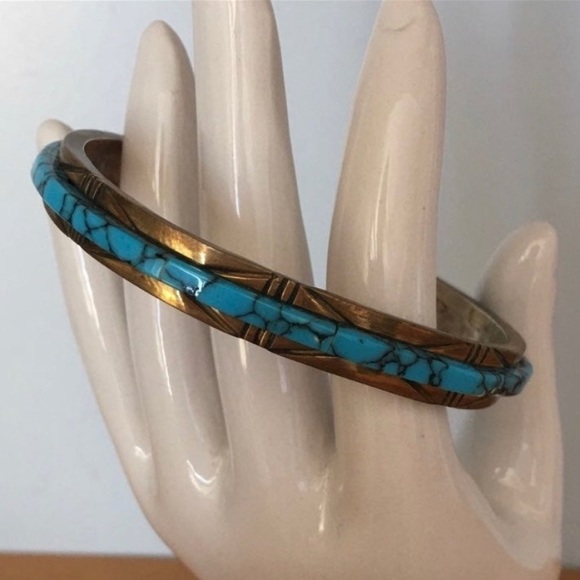 Vintage Sterling Silver Native American Turquoise Cuff Bracelet - Picture 12 of 12